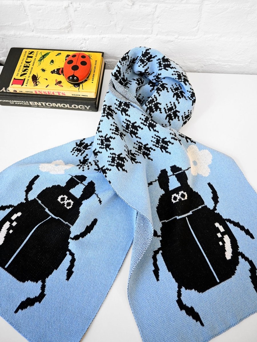 "Beetletooth" Jumbo scarf. Made on Long Island, New York, USA, with recycled cotton and recycled polyester. Designed in NYC by Ho Hos Hole in The Wall. 78" x 12"